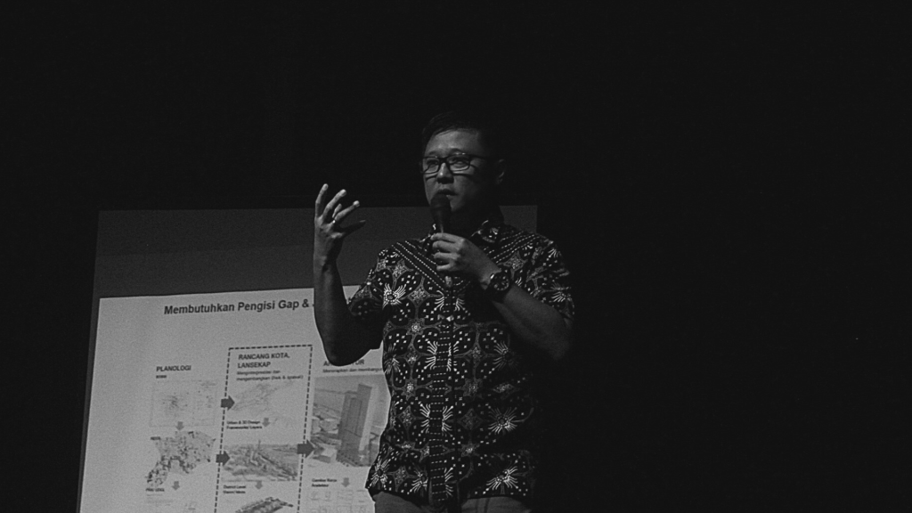 Halaman Kolase dengan Keterangan (7)